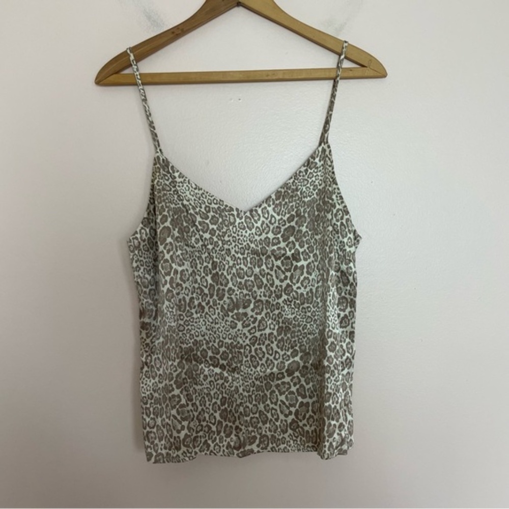 Rails Beige Paola Cheetah Print Satin Luxe Camisole Blouse Top Size Medium - Picture 2 of 5